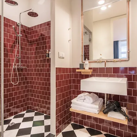 Esqina Urban Gæstehus 4*