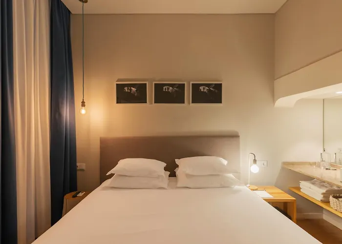 Esqina Urban 4*